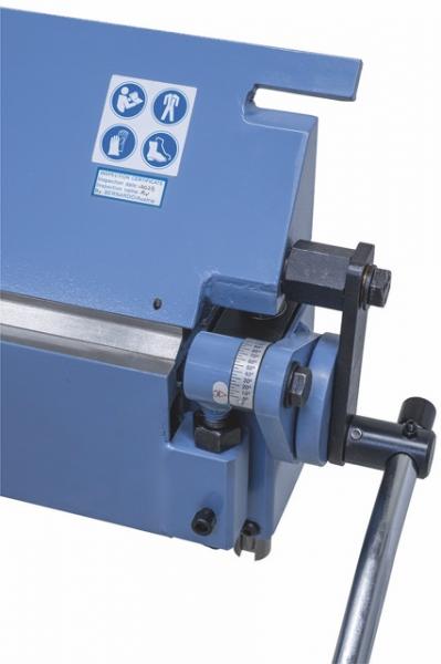 Bernardo Schwenkbiegemaschine BB 2540 RS mit Rollenschere